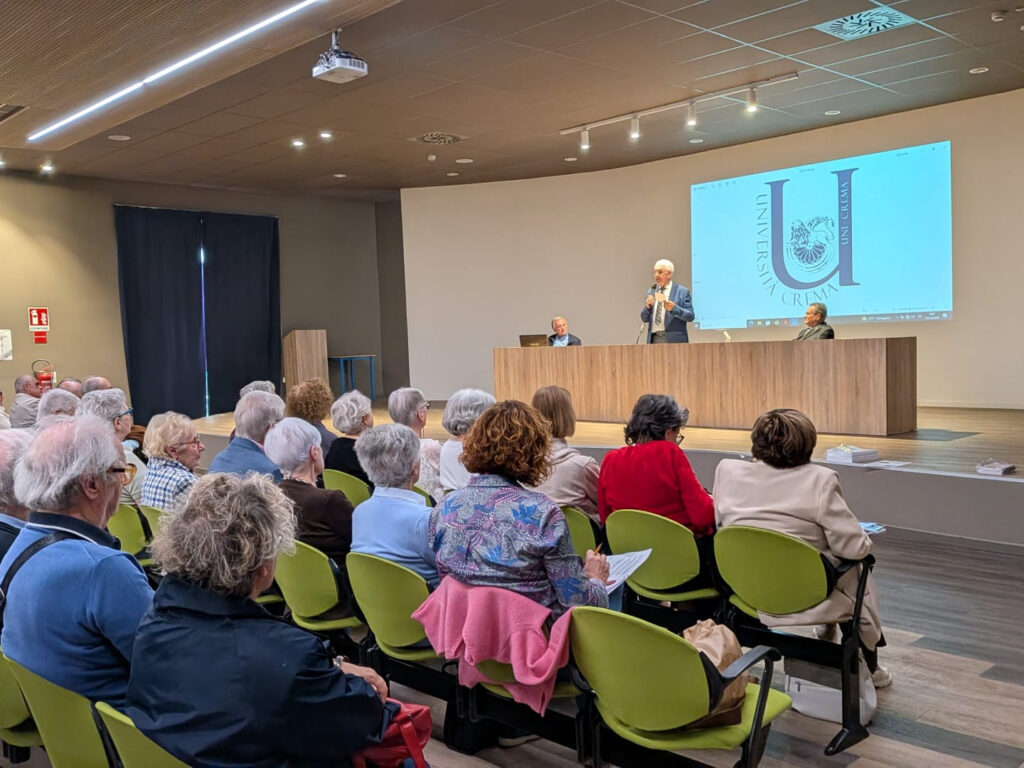 Foto della Sala Alessandrini gremita